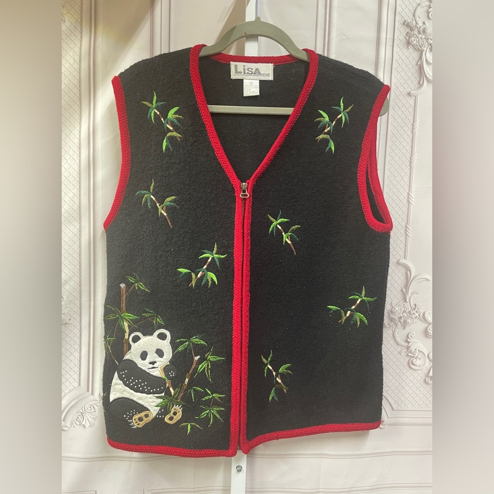 Lisa International Wool Panda Embroidered Vest Size Large Vintage 90's